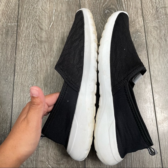 Adidas cloud foam sneakers slip on women’s size 10 - Picture 3 of 8